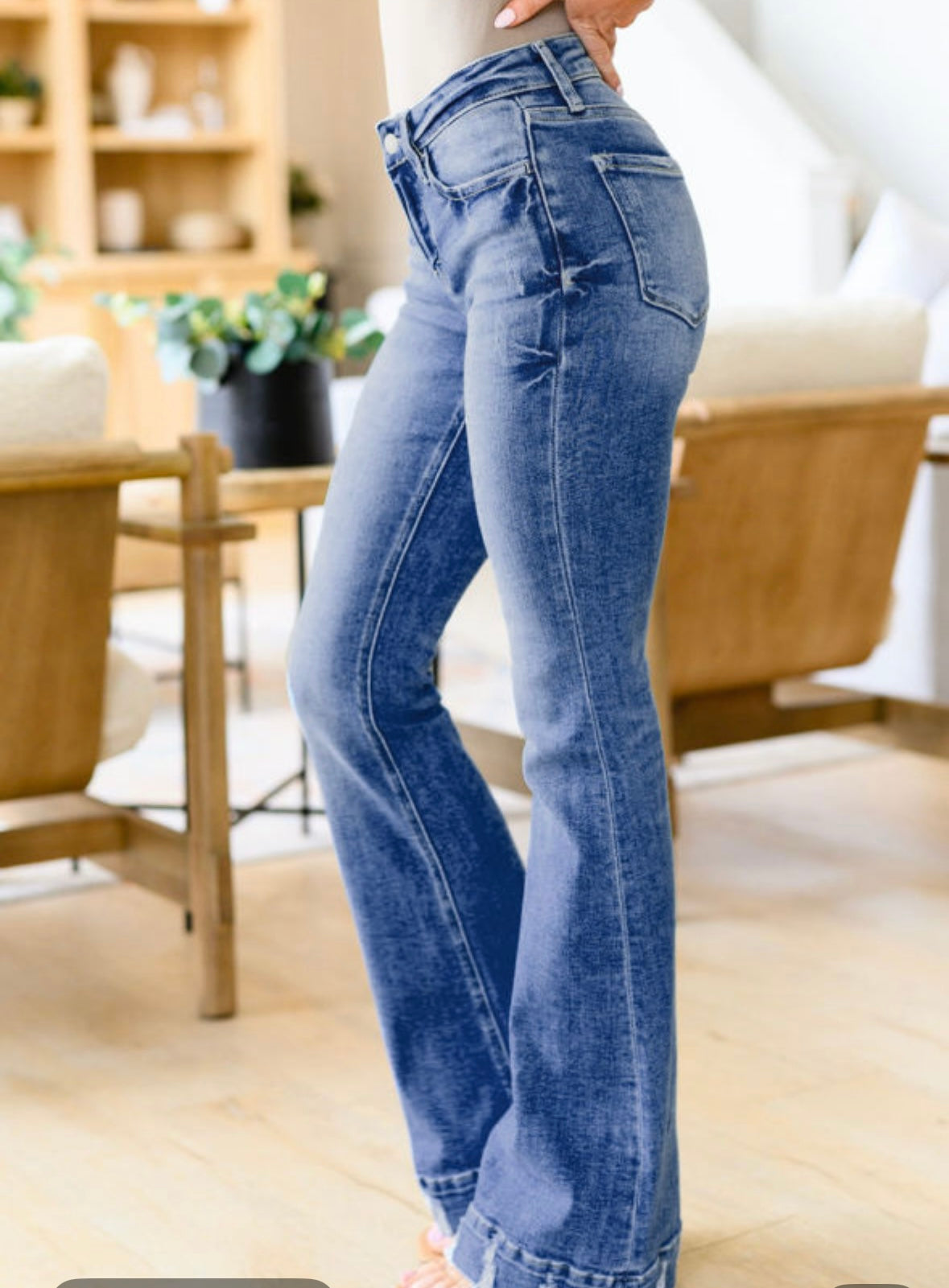 Medium Wash Flare Jean